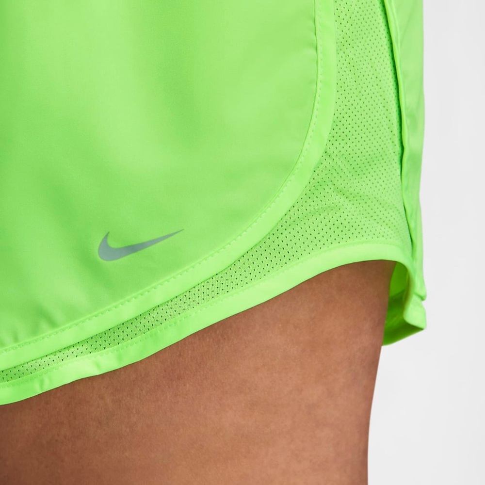 NIKE Women’s Running Short NWT Sz. XS - Picture 3 of 6
